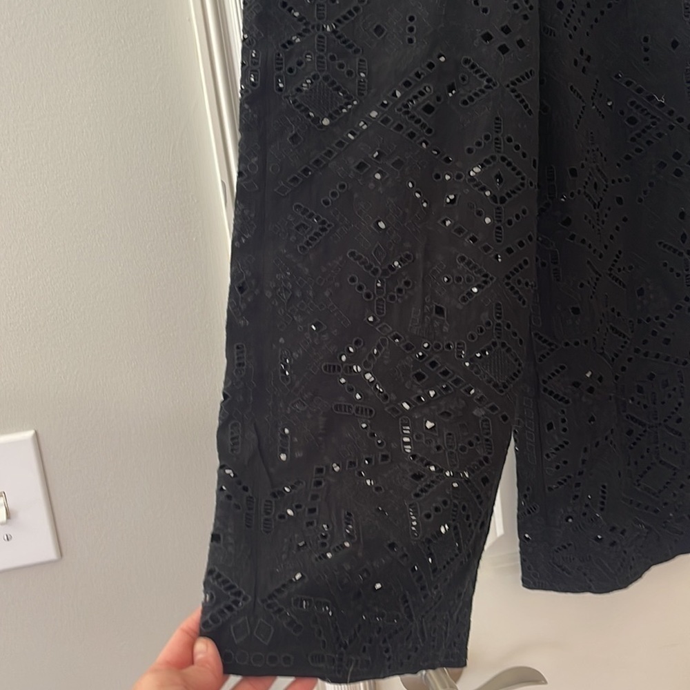 Theory Alkes Ghost Crepe Eyelet pants. Size S - Picture 4 of 8